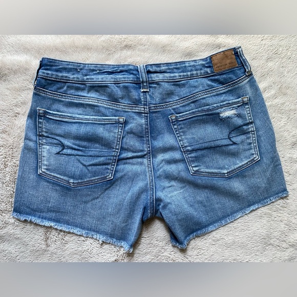 American Eagle Midi Distressed Shorts - Picture 5 of 7